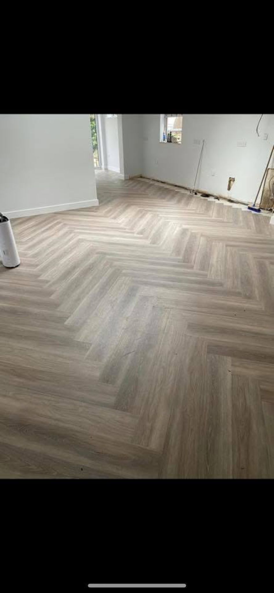 Vinyl sheet flooring installation by Compass Flooring Norfolk project 38